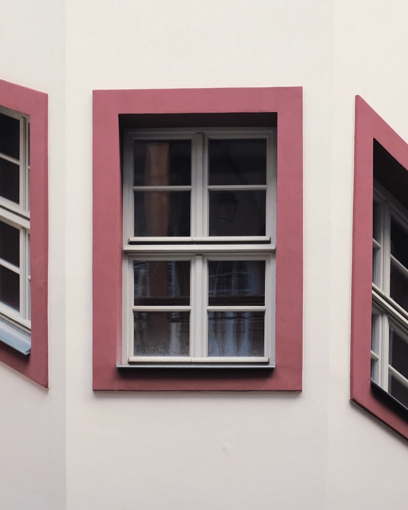 Double-hung window